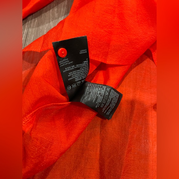 H&M Scarlet Blouse with Ruffle Trim - Picture 7 of 10